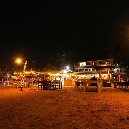 Ritas Hotel Hikkaduwa Luaran gambar